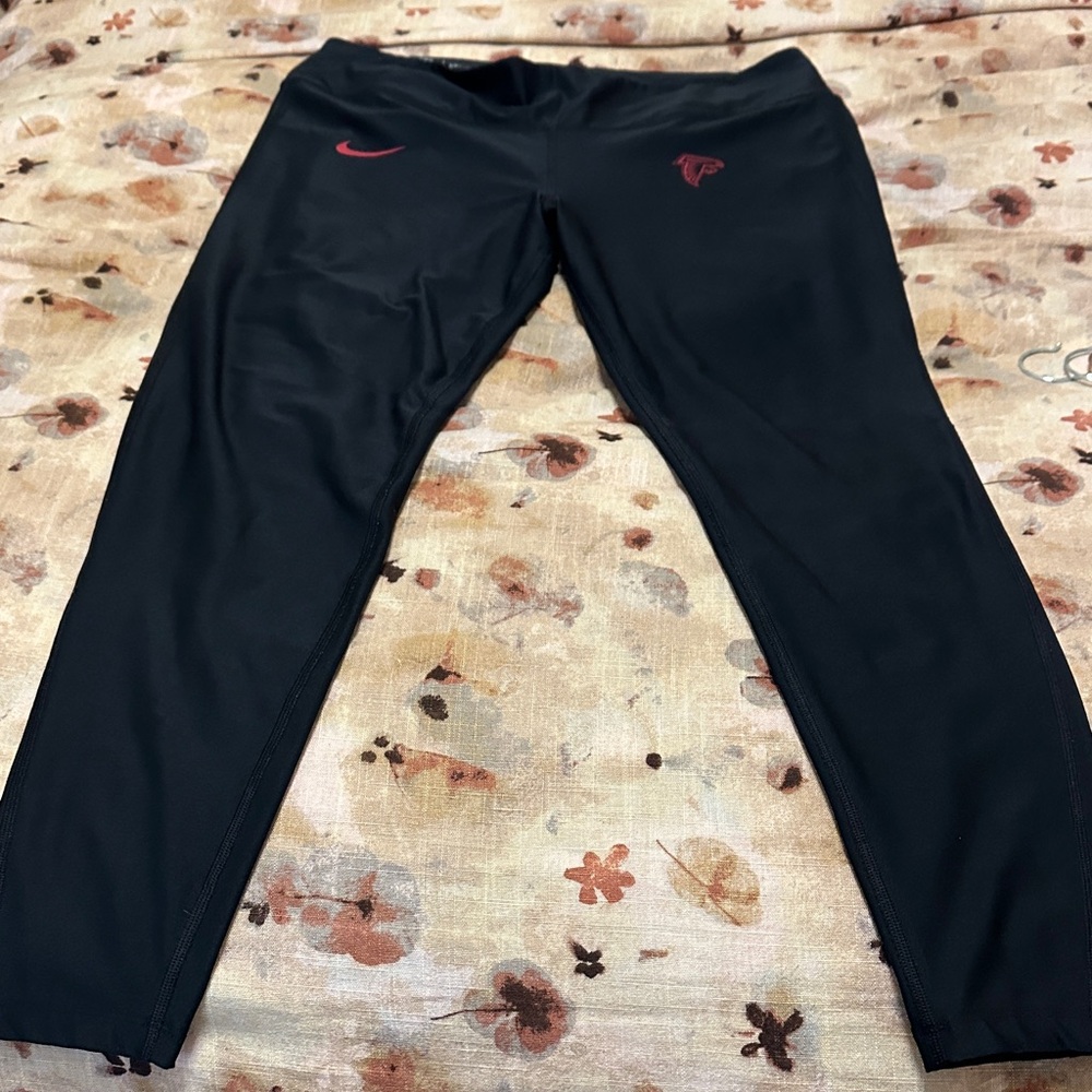 Nike Black Leggings with Atlanta FalconAccents
